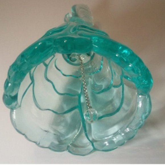 Fenton Teal Blue Butterlfly Drape Bell - Vintage 1990s - Beautiful condition - Picture 8 of 8